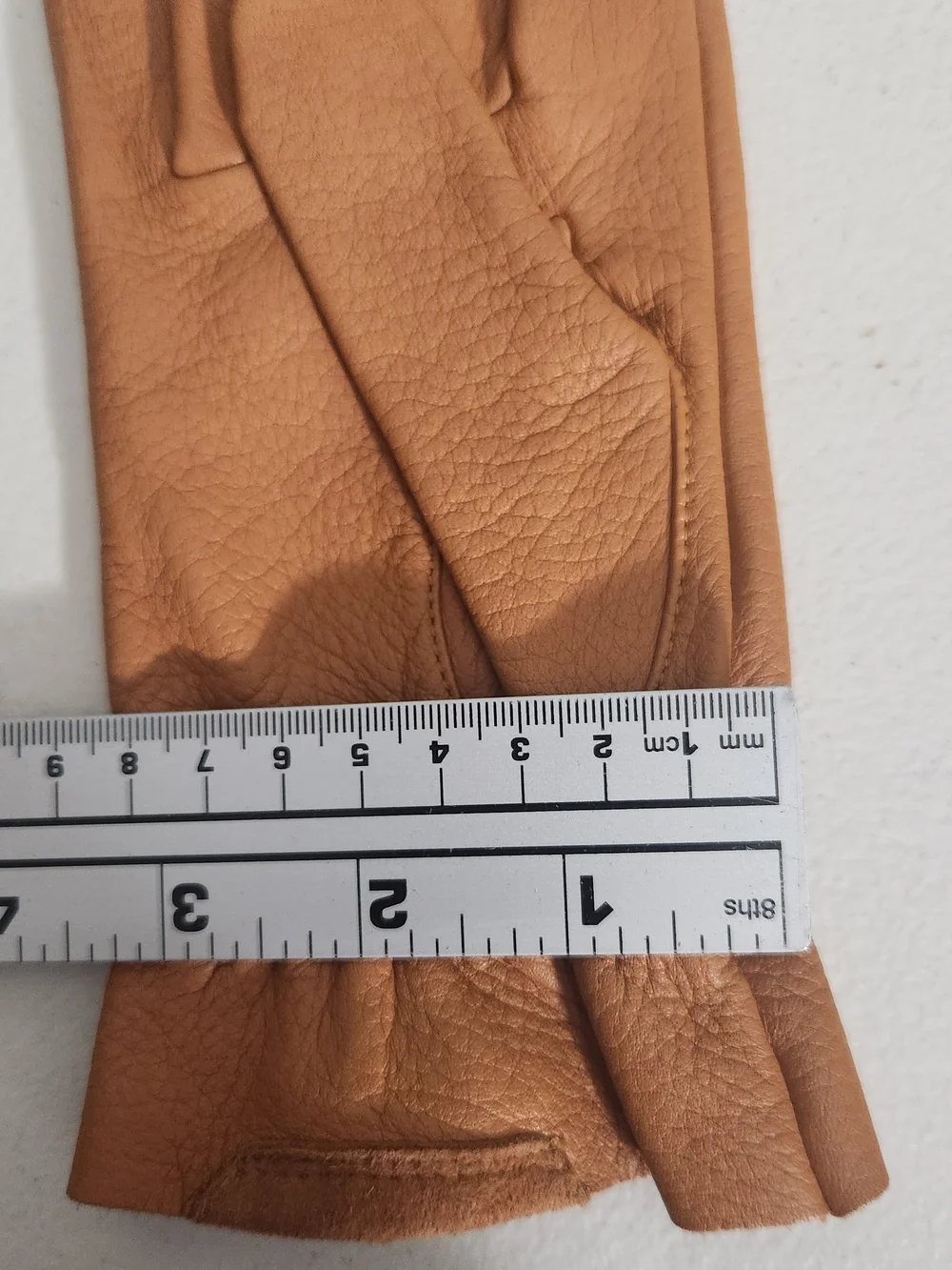 Orvis Chestnut Brown Leather Gloves
